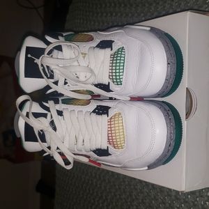 Jordan 4 Retro Womens size 7